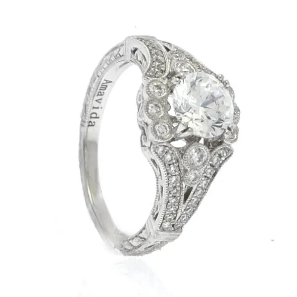 Amavida Platinum Engagement Mounting With Semi Halo