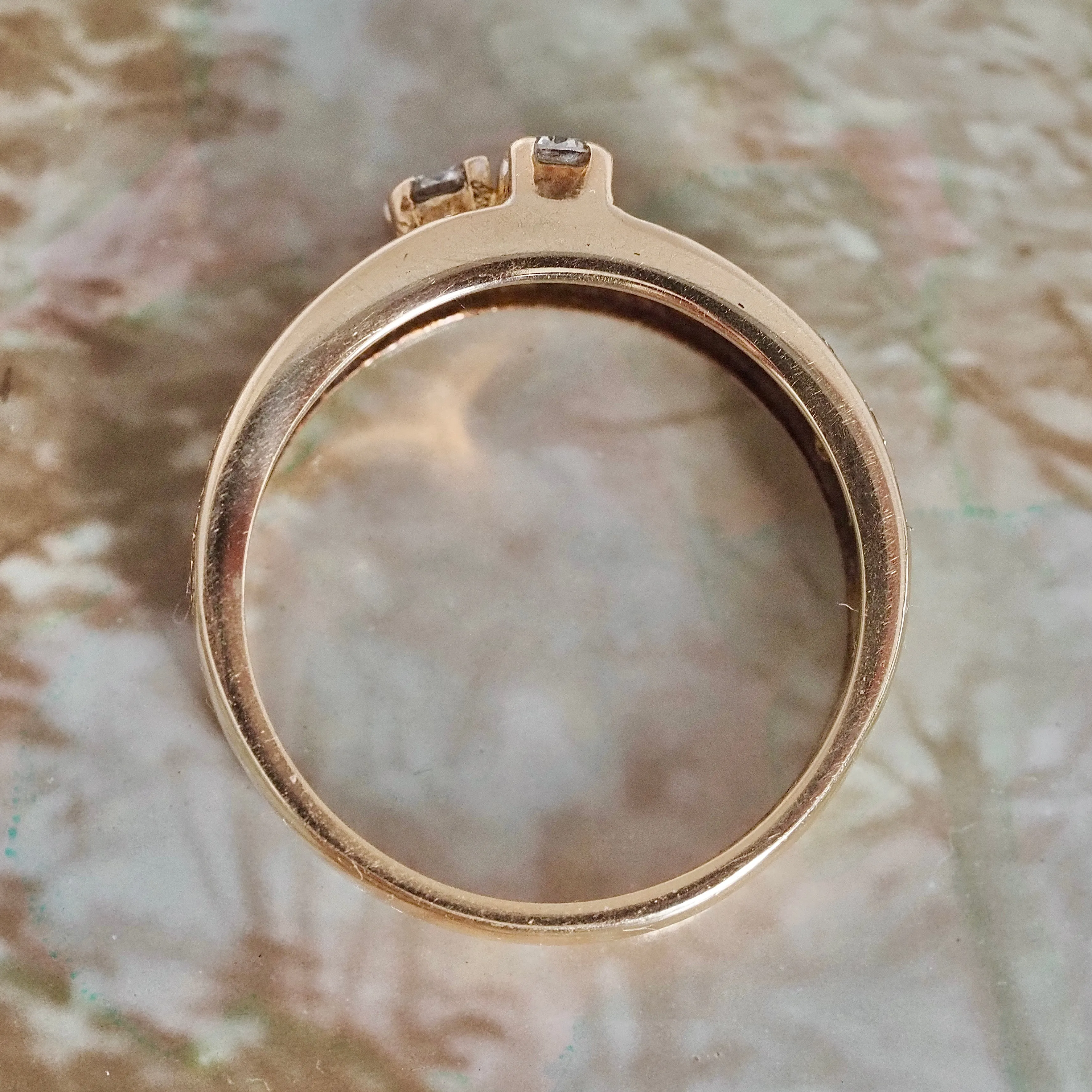 Vintage 14k Gold Diamond Double Band