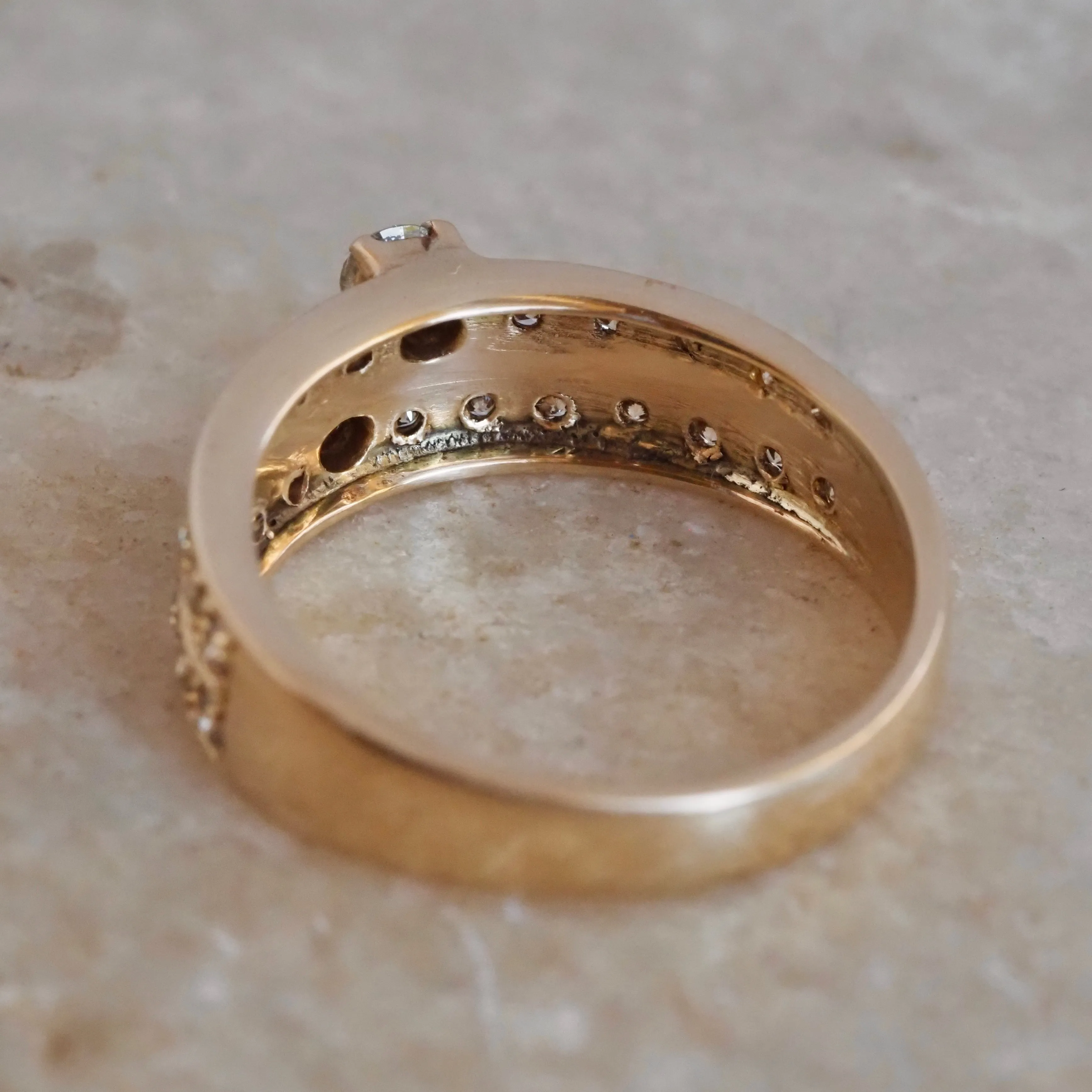 Vintage 14k Gold Diamond Double Band