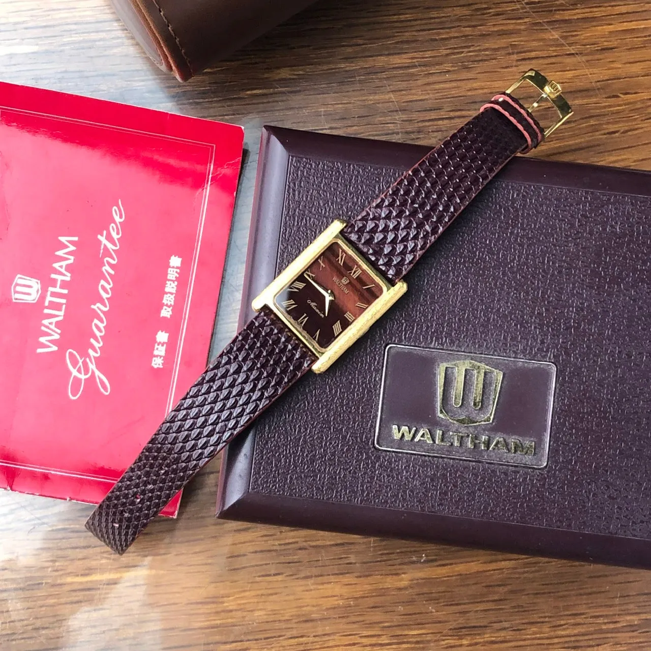 WALTHAM MAXIM AMBER DIAL REF. 6D0240